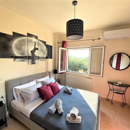 Ivy House Modern Life Near Corfu Town Apartamento Kontokali Exterior foto